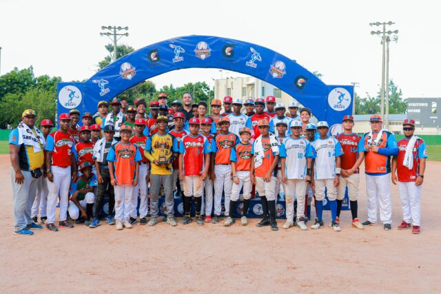 Equipos compitieron en Juego de Estrellas