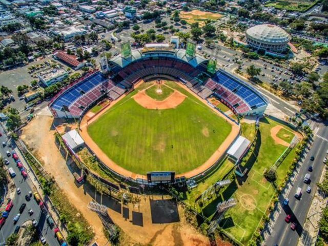 Estadio Quisqueya Juan Marichal