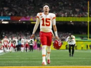 Patrick Mahomes tuvo una de sus peores actuaciones como pasador en la derrota de los Chiefs por 28-21 ante los Bills