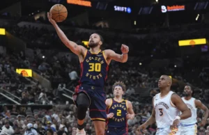 Curry y los Warriors llegan a un acuerdo por dos años y 116 millones de dólares