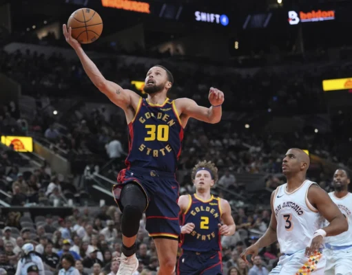 Curry y los Warriors llegan a un acuerdo por dos años y 116 millones de dólares
