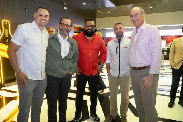 Alex Cintrón, José Miguel Bonetti, Aroboy Santana, Eduardo Najri y José Luis Venta