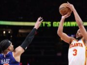 McCollum da el triunfo a Hawks en el clutch; Atlanta adelanta 2-1 a Knicks y Minnesota vence a Denver