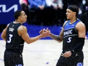 Los equipos visitantes se resistieron en los primeros días de los playoffs de la NBA