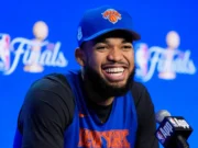 Abinader felicita a Towns tras campeonato de los Knicks, trofeo vendrá a RD
