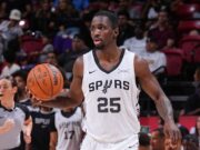 David Jones-García logra contrato de doble vía con los Spurs