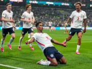 Inglaterra vence a México 3-2 y alcanza los cuartos de final