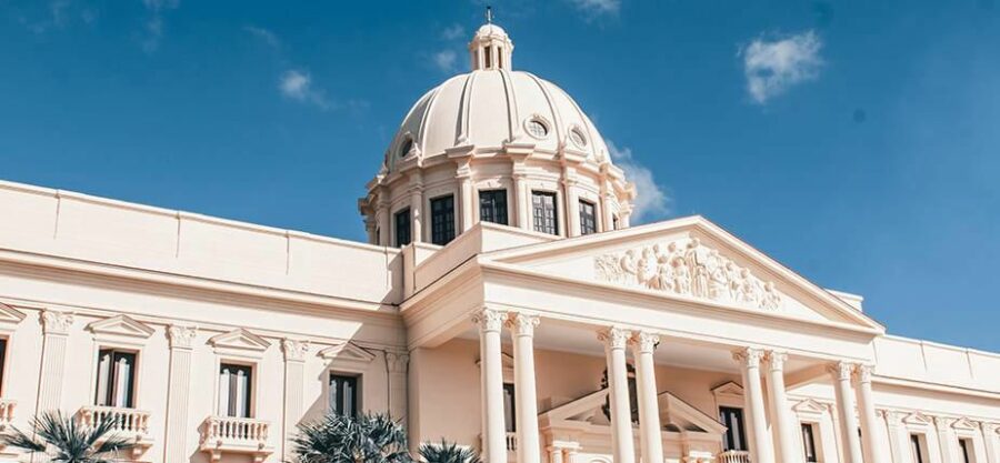 Víctor “Ito” Bisonó asumirá como nuevo canciller de República Dominicana; Abinader realiza nuevos cambios en Ministerio de Vivienda y Portuaria