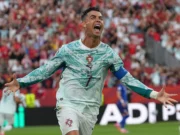 Ramos y Ronaldo marcan y Portugal remonta para vencer a Croacia por 2-1 y avanzar a los octavos de final
