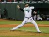 Estrellas importarán de nuevo al relevista Patrick Weigel