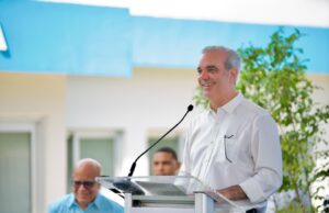 Abinader inaugurará obras viales y un techado este sábado en Independencia y Barahona