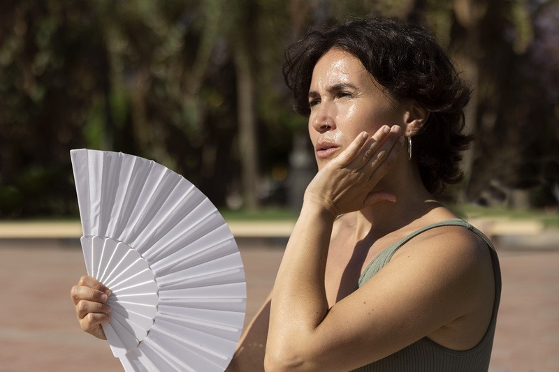 Ola de calor golpea al país: temperaturas superan los 39 °C y se esperan días de calor extremo