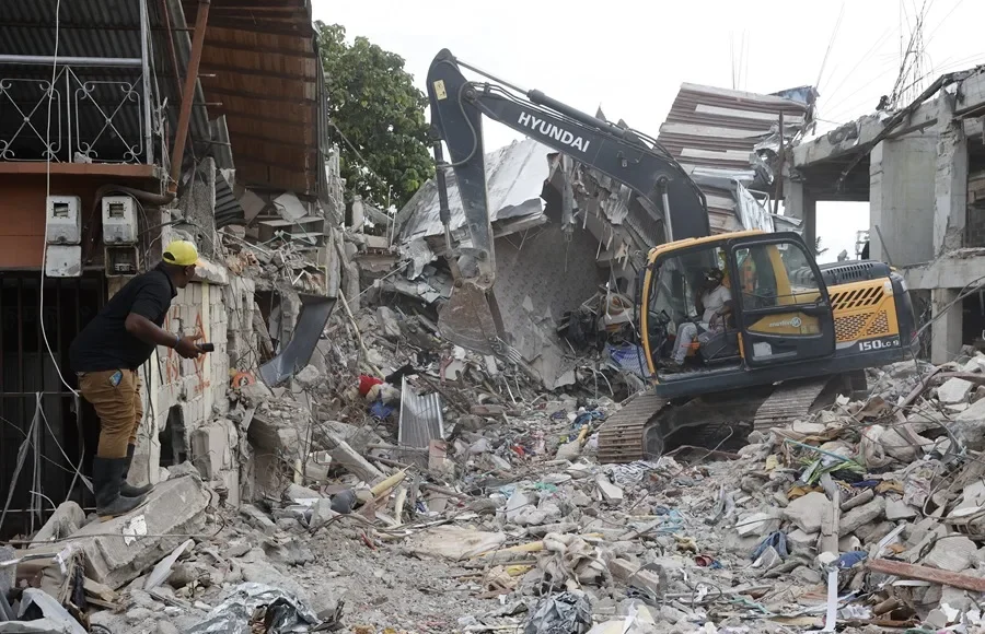 Suman 321 los fallecidos y 4.595 los heridos por el terremoto en Colombia; 257 continúan desaparecidos