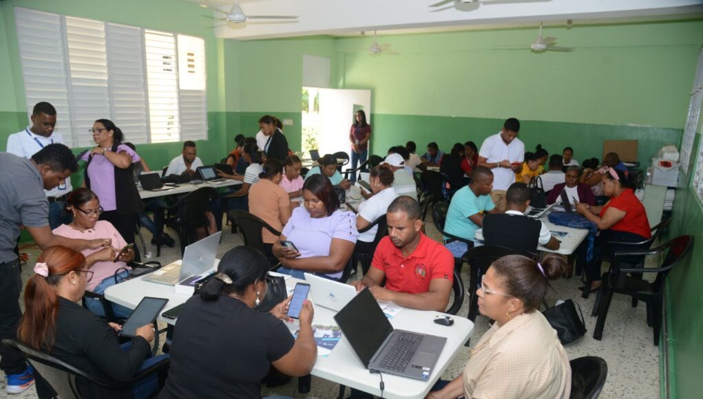 Año escolar arranca este lunes en República Dominicana