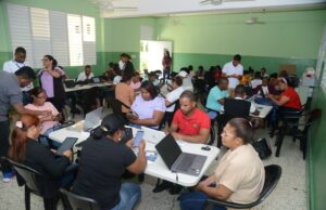 Año escolar arranca este lunes en República Dominicana
