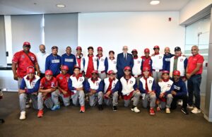 Lidom condena expresiones de senador boricua contra niños de RD en Serie del Caribe Kids