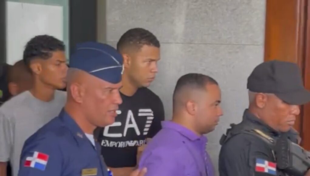 Aplazan para el miércoles coerción a imputados de asaltar casa del merenguero Julián Oro Duro y matar a su esposa