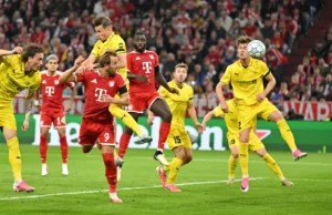 Harry Kane anota en la victoria del Bayern y el Manchester United triunfa