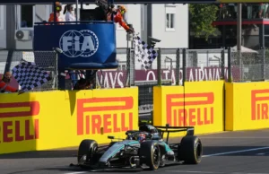 Kimi Antonelli gana el GP de Italia tras una remontada épica desde atrás