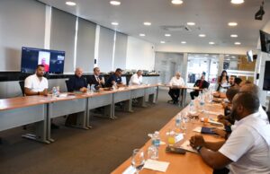 Lidom y Fenapepro acuerdan extender negociaciones
