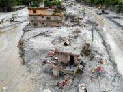Sube a 1.252 el número de muertos en Nepal por el deslave