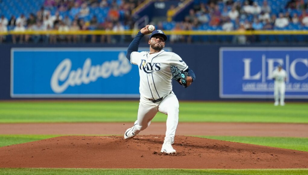 Peralta se siente diferente y lo demuestra con una joya ante su exequipo