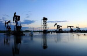 Petróleo WTI sube 5.2 % tras nuevos ataques de Estados Unidos a Irán