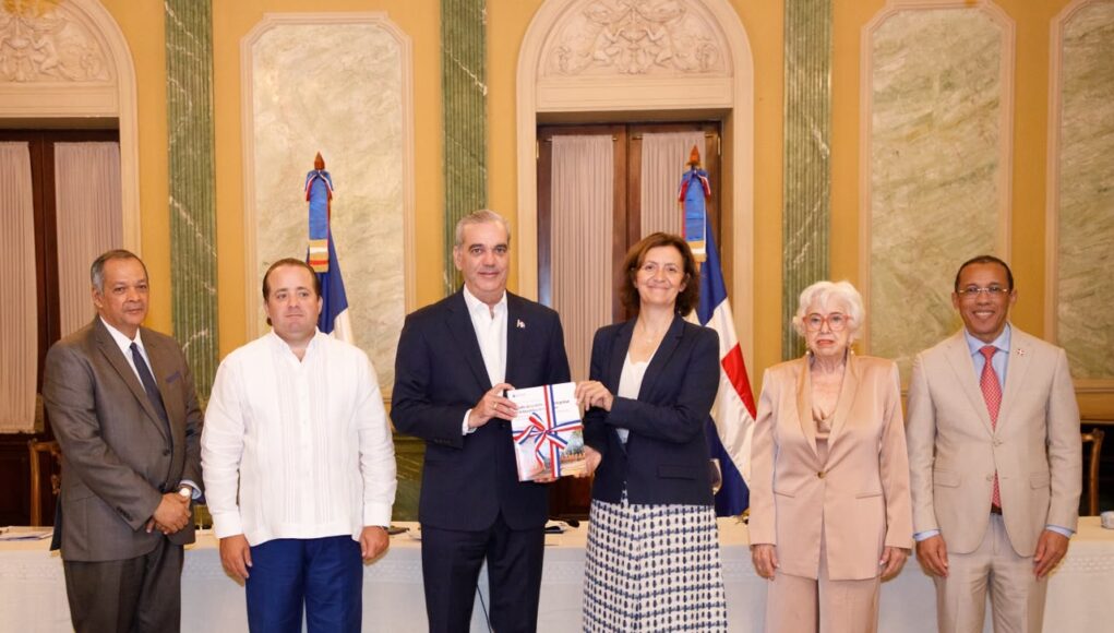 OCDE destaca importantes avances de RD en integridad gubernamental