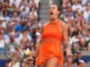 Sabalenka supera a Noskova y mantiene vivas sus esperanzas de conseguir título en US Open