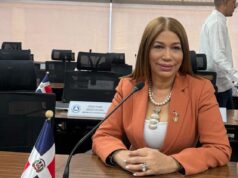 PARLACEN aprueba resolución impulsada por la diputada Silvia García para regular el uso de tecnología en niños y adolescentes