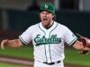Trevor Bauer podría lanzar con las Estrellas Orientales