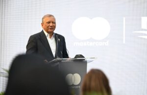 Banreservas lanza junto a Mastercard nueva tarjeta comercial para el sector empresarial