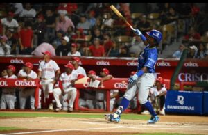 Madé hace historia y Licey aplasta al Escogido