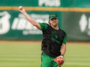 Trevor Bauer se integra a las Estrellas Orientales