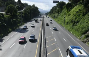 Obras Públicas anuncia cierre parcial de la Autopista 6 de Noviembre este viernes