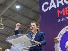 Bulin 47 se presenta en acto de Carolina Mejía y dice: «Si no es ella, no es nadie»