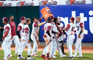 Gigantes dejan en el terreno a los Toros
