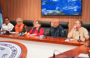 Intensas lluvias provocan inundaciones en Santiago