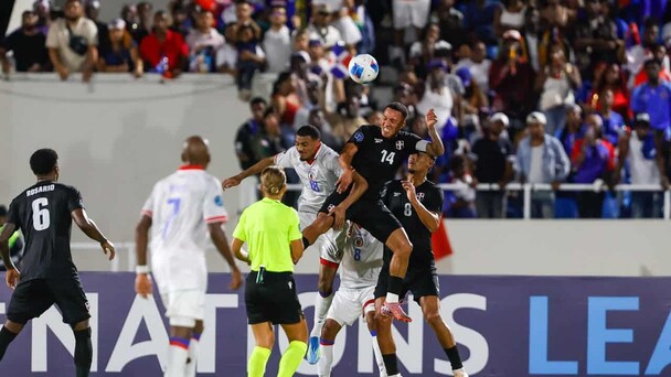 Haití extiende su dominio ante RD en fútbol