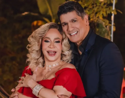 Miriam Cruz sufre agresión en plena vía: motorista rompe el cristal trasero de su vehículo de una pedrada